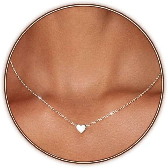 Cute Heart Necklace Tiny 18k Gold/Silver Heart Pendant Choker Necklaces Small Go - Picture 1 of 7